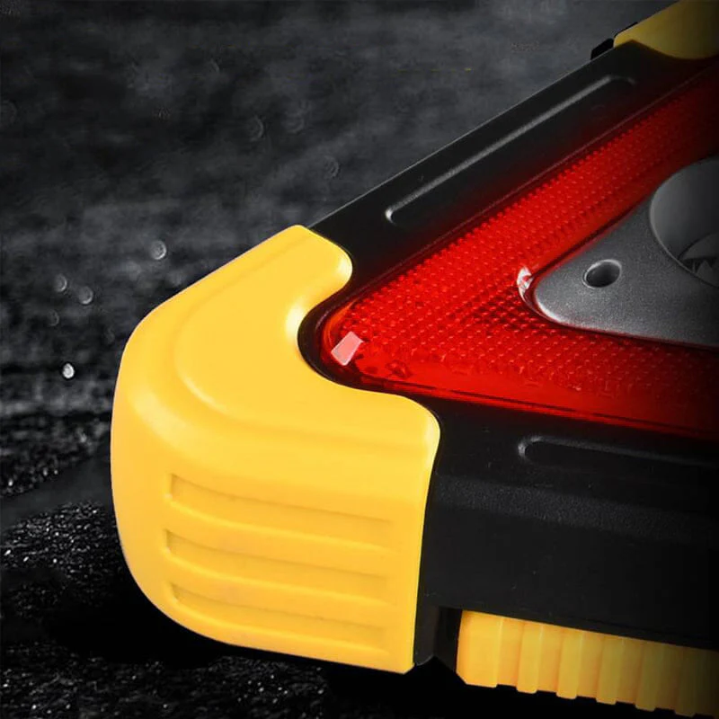 2-IN-1 Solar Emergency Triangle Warning Light at the Roadside