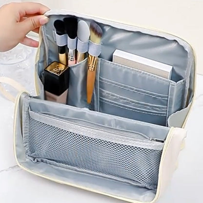 🔥Hot Sale🔥Stylish Handheld Partitioned Cosmetic Bag👜