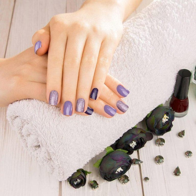 💅 Waterproof Self-adhesive Glitter Nail Stickers