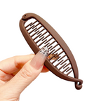 Interlocking Banana Clip for Secure Hold